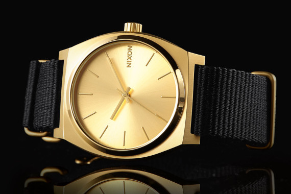 Hulubberlu - La nouvelle collaboration de Nixon et Colette pour la LTD Time Teller
