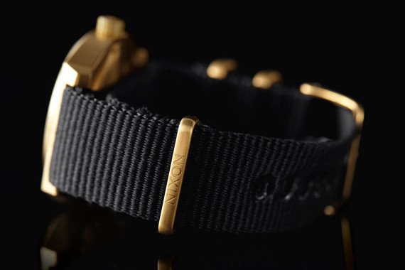 Hulubberlu - La nouvelle collaboration de Nixon et Colette pour la LTD Time Teller