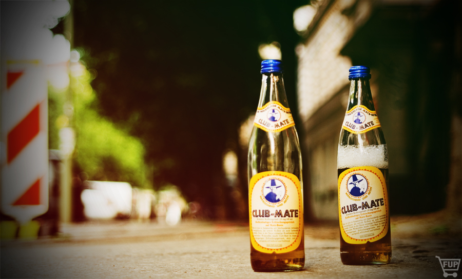 Bouteilles de Club Mate au repos