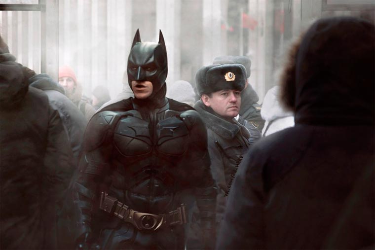 2D-Among-Us-batman en russie